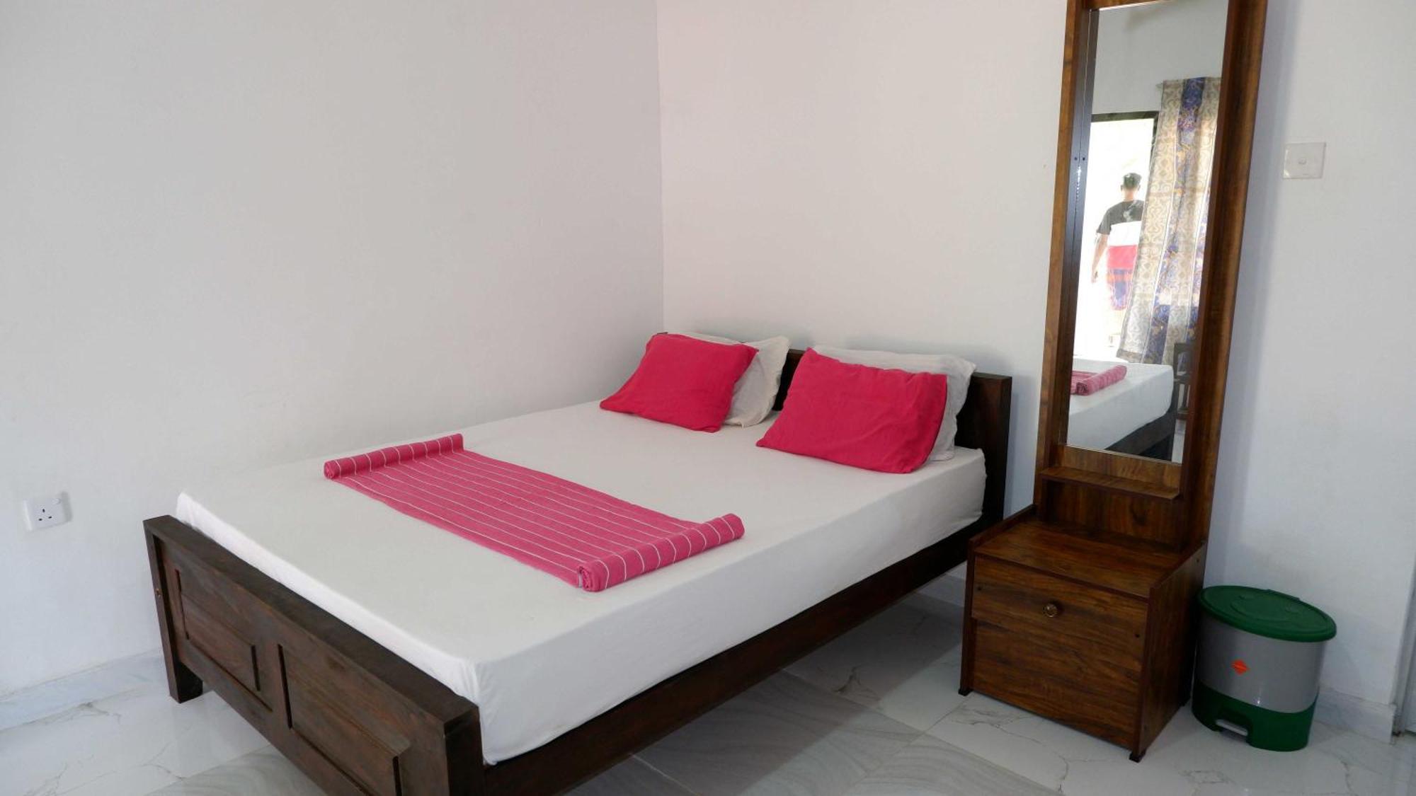 Attale Resort Tissamaharama Bagian luar foto